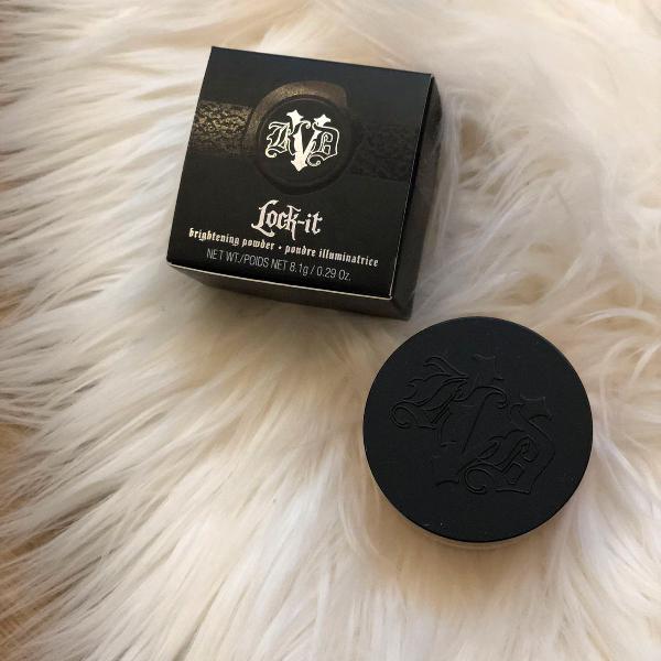 pó iluminador kat von d brightening powder