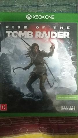 Jogo rising of the tomb raider Xbox one