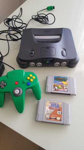 Nintendo 64 em ótimo estado com todos acessórios originais