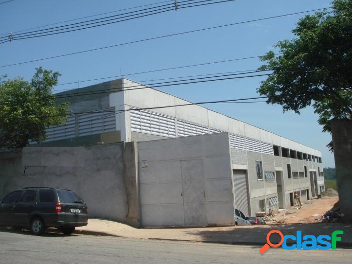 Amplo Galpões em Itaquaquecetuba !