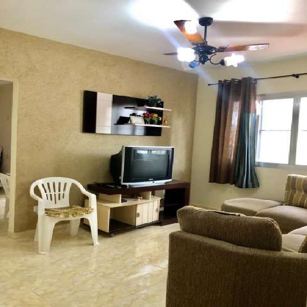 Apartamento com 1 Quarto à Venda, 52 m² por R$ 135.000