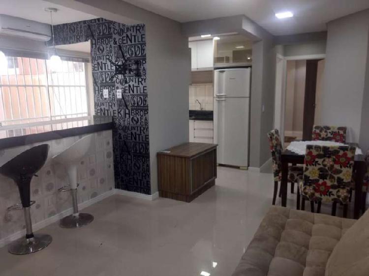 Apartamento com 1 Quarto à Venda, 52 m² por R$ 245.000