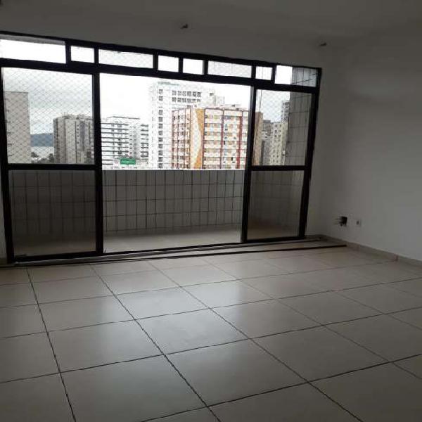 Apartamento com 1 Quarto à Venda, 56 m² por R$ 235.000