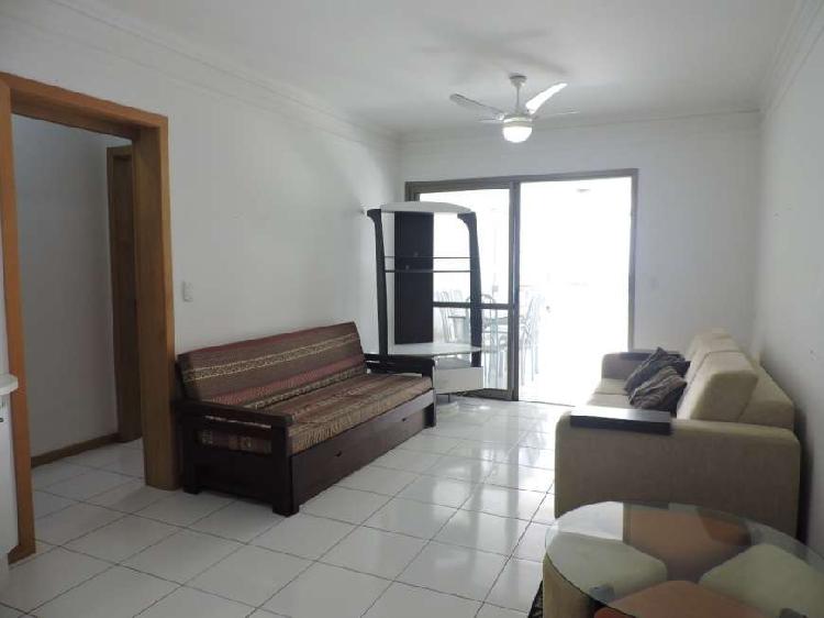 Apartamento com 2 Quartos à Venda, 105 m² por R$ 340.000