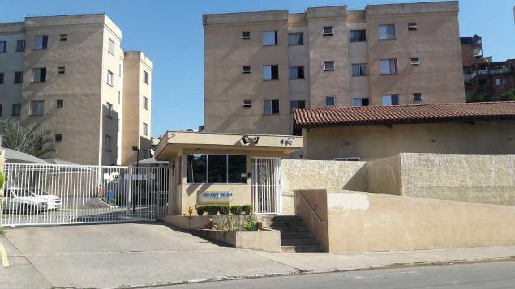 Apartamento com 2 Quartos à Venda, 43 m² por R$ 143.900