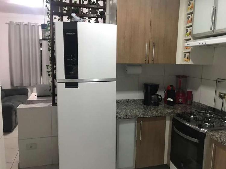 Apartamento com 2 Quartos à Venda, 45 m² por R$ 280.000