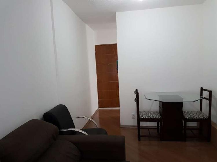Apartamento com 2 Quartos à Venda, 48 m² por R$ 194.000