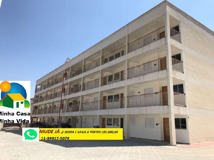 Apartamento com 2 Quartos à Venda, 50 m² por R$ 179.999