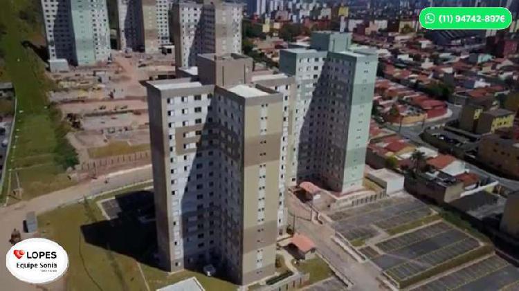 Apartamento com 2 Quartos à Venda, 50 m² por R$ 199.900