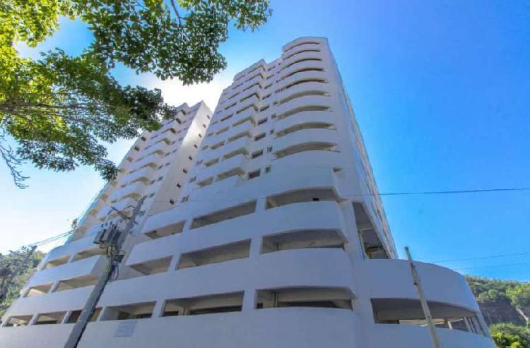 Apartamento com 2 Quartos à Venda, 50 m² por R$ 240.000