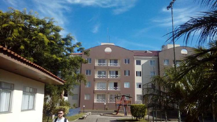 Apartamento com 2 Quartos à Venda, 54 m² por R$ 205.000
