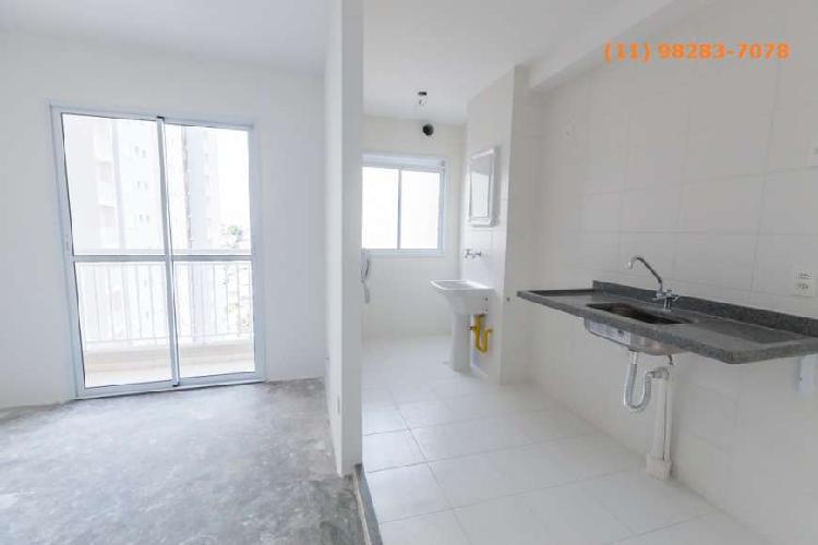 Apartamento com 2 Quartos à Venda, 54 m² por R$ 228.000