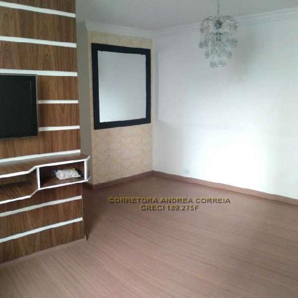 Apartamento com 2 Quartos à Venda, 56 m² por R$ 180.000