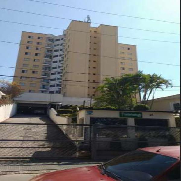 Apartamento com 2 Quartos à Venda, 56 m² por R$ 250.000