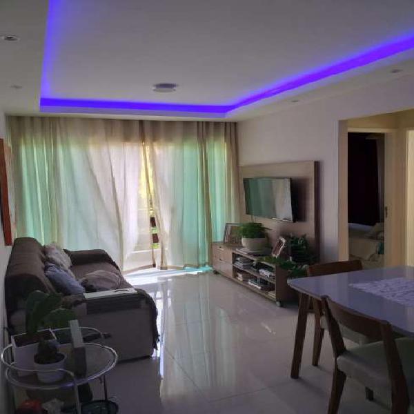 Apartamento com 2 Quartos à Venda, 58 m² por R$ 210.000