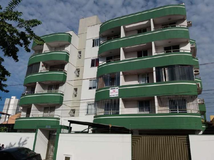 Apartamento com 2 Quartos à Venda, 59 m² por R$ 153.000