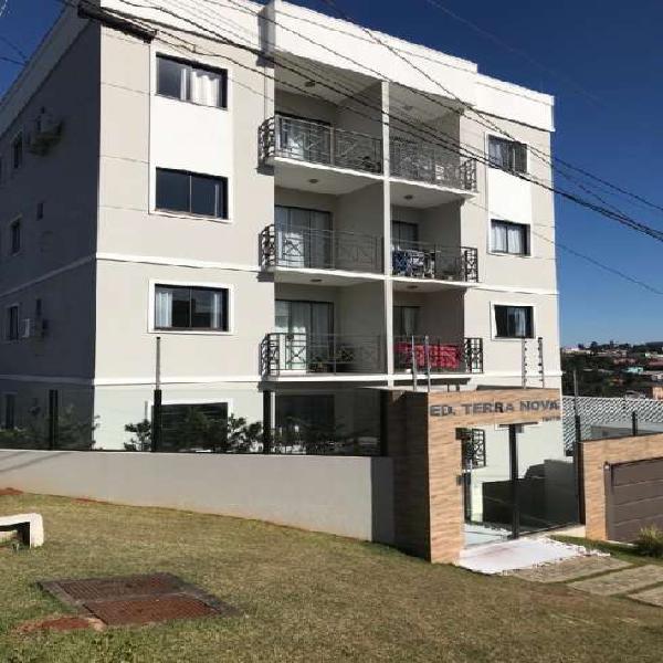 Apartamento com 2 Quartos à Venda, 64 m² por R$ 250.000