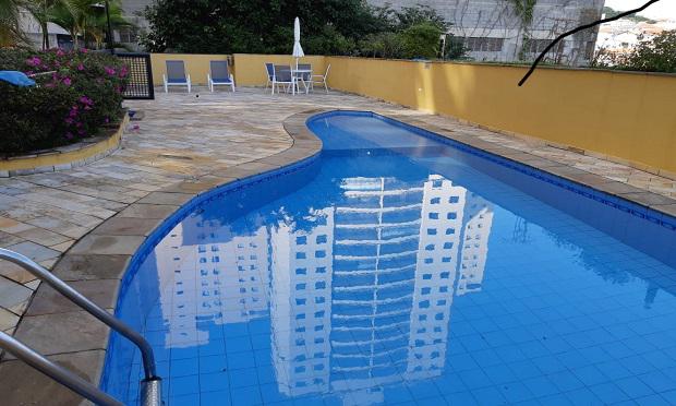 Apartamento com 2 Quartos à Venda, 65 m² por R$ 521.000