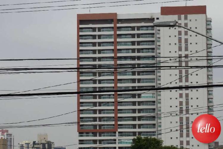 Apartamento com 2 Quartos à Venda, 66 m² por R$ 580.000