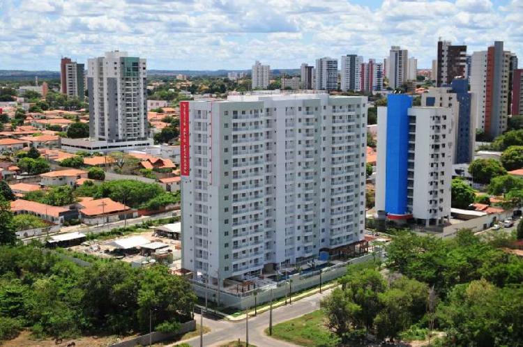Apartamento com 2 Quartos à Venda, 67 m² por R$ 360.000