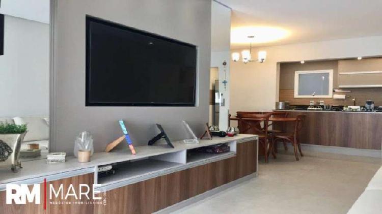 Apartamento com 2 Quartos à Venda, 72 m² por R$ 850.000