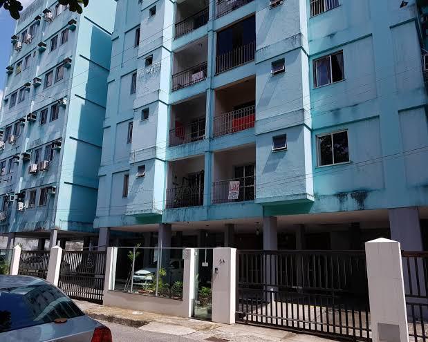 Apartamento com 2 Quartos à Venda, 75 m² por R$ 250.000
