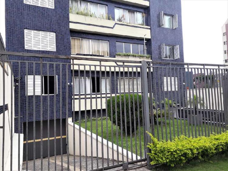 Apartamento com 2 Quartos à Venda, 87 m² por R$ 390.000