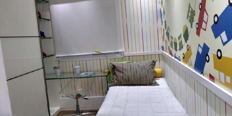 Apartamento com 2 Quartos à Venda, 98 m² por R$ 538.000