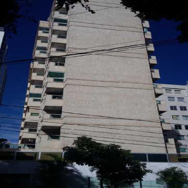 Apartamento com 3 Quartos à Venda, 110 m² por R$ 1.300.000