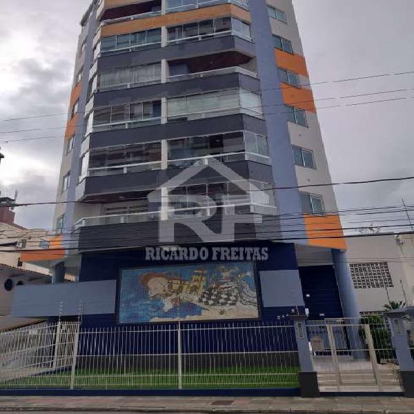 Apartamento com 3 Quartos à Venda, 113 m² por R$ 539.000
