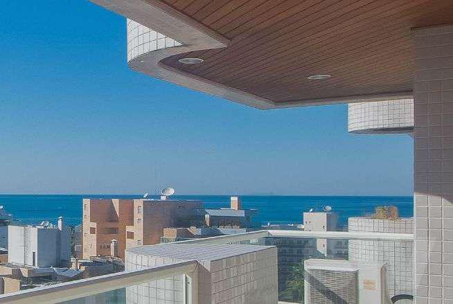 Apartamento com 3 Quartos à Venda, 122 m² por R$ 1.290.000