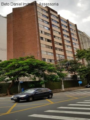 Apartamento com 3 Quartos à Venda, 124 m² por R$ 650.000