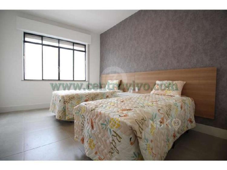 Apartamento com 3 Quartos à Venda, 138 m² por R$ 600.000