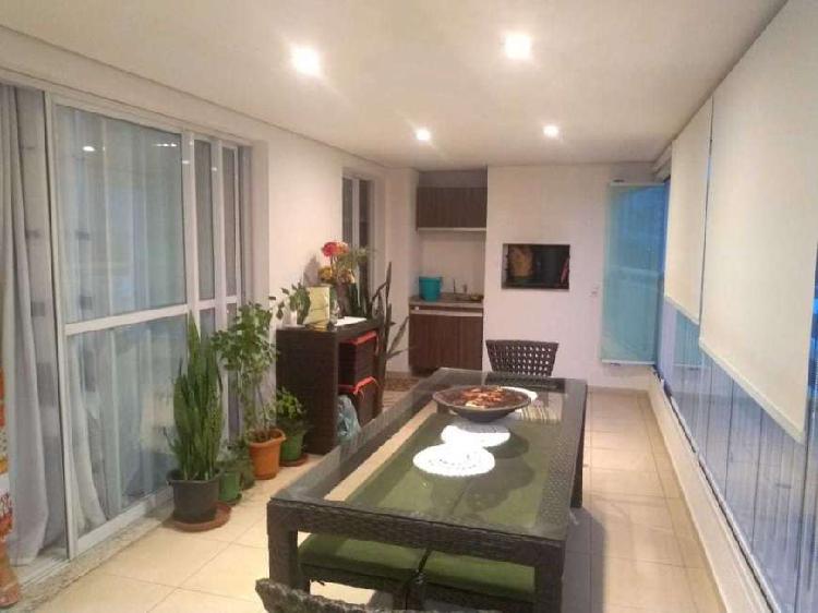 Apartamento com 3 Quartos à Venda, 140 m² por R$ 1.000.000