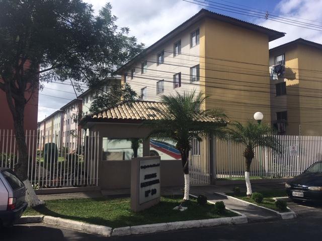 Apartamento com 3 Quartos à Venda, 55 m² por R$ 158.000
