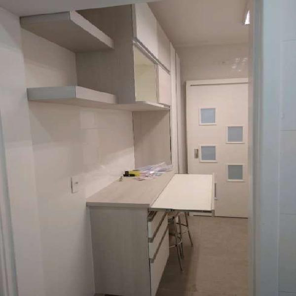 Apartamento com 3 Quartos à Venda, 64 m² por R$ 280.000