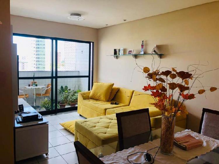 Apartamento com 3 Quartos à Venda, 65 m² por R$ 310.000