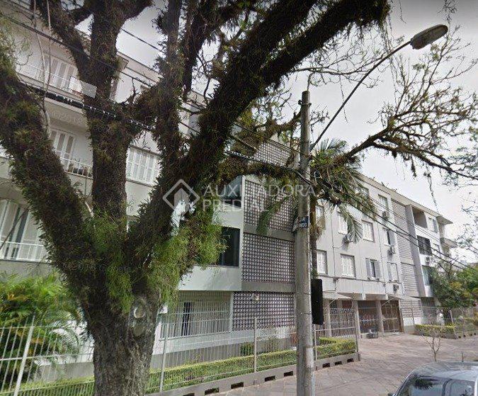 Apartamento com 3 Quartos à Venda, 69 m² por R$ 299.000
