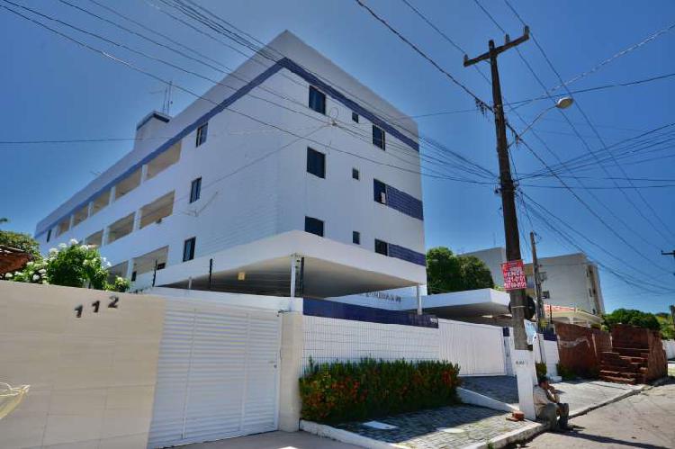 Apartamento com 3 Quartos à Venda, 70 m² por R$ 266.700