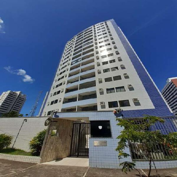 Apartamento com 3 Quartos à Venda, 79 m² por R$ 370.000