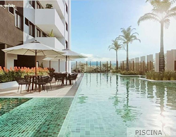 Apartamento com 3 Quartos à Venda, 82 m² por R$ 549.000