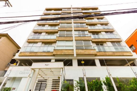Apartamento com 3 Quartos à Venda, 85 m² por R$ 360.000