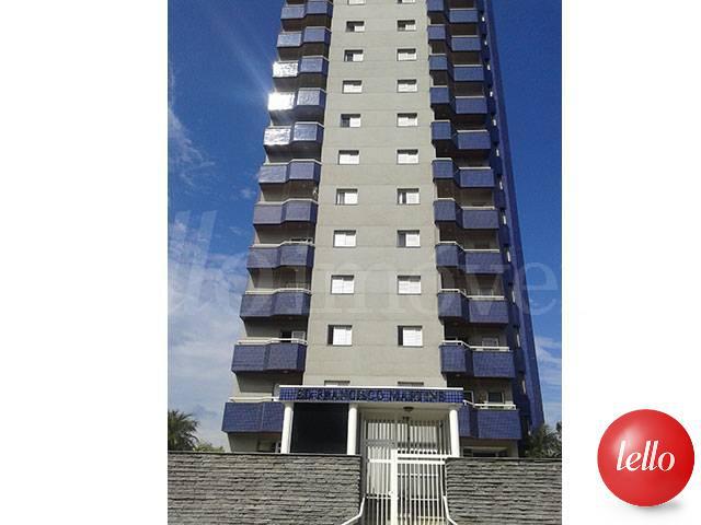 Apartamento com 3 Quartos para Alugar, 128 m² por R$