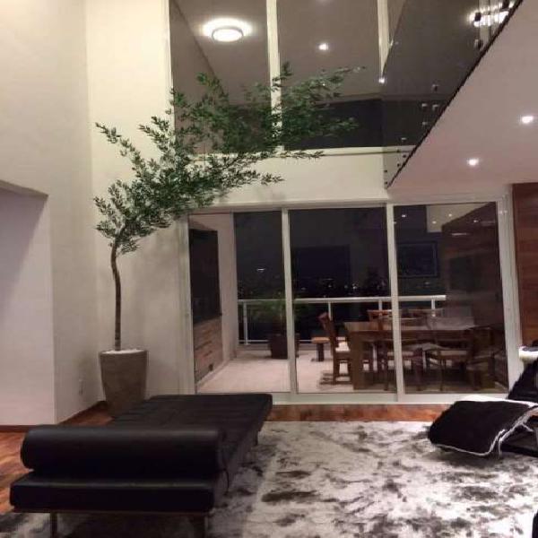 Apartamento com 4 Quartos à Venda, 172 m² por R$ 1.500.000