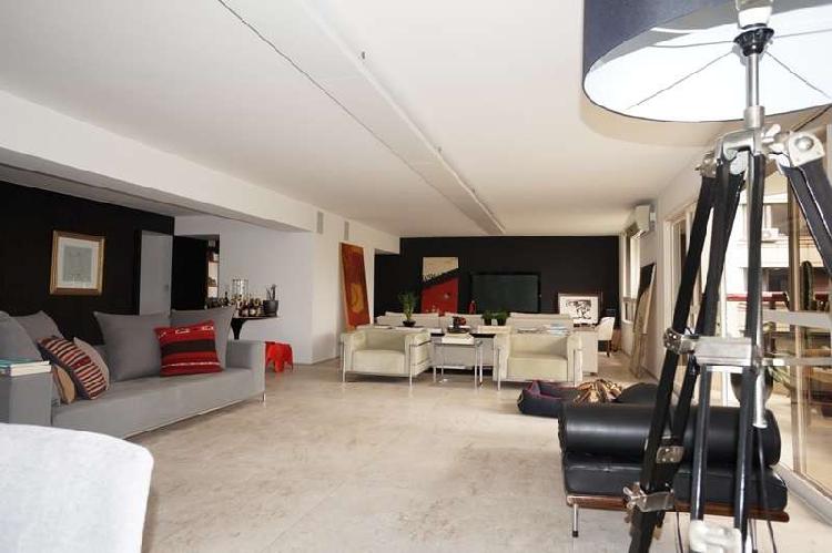 Apartamento com 4 Quartos à Venda, 329 m² por R$ 7.000.000