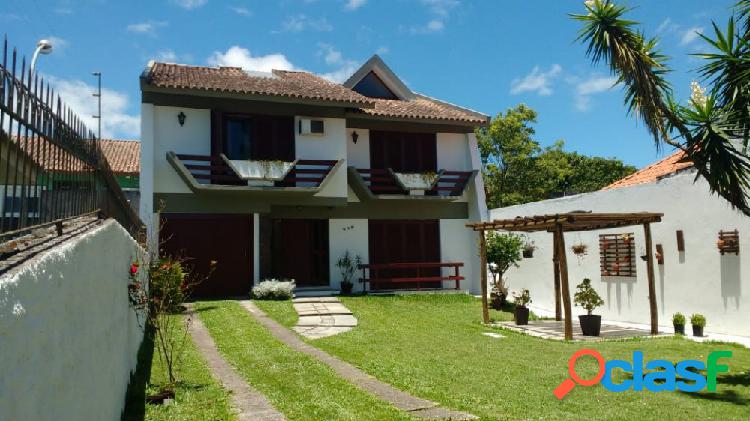 Casa a Venda no bairro Centro - Pelotas, RS - Ref.: 4670