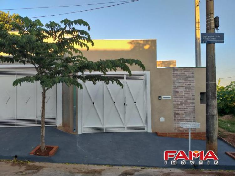 Casa com 2 Quartos à Venda, 120 m² por R$ 230.000 COD.