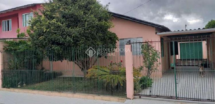 Casa com 2 Quartos à Venda, 44 m² por R$ 199.000 COD.