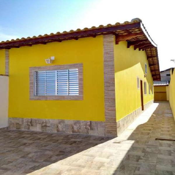 Casa com 2 Quartos à Venda, 70 m² por R$ 155.000 COD.