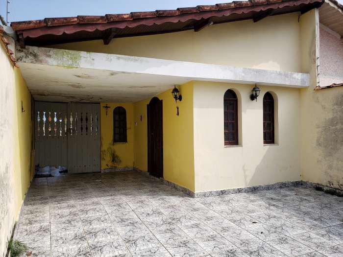 Casa com 3 Quartos à Venda, 100 m² por R$ 350.000 COD.